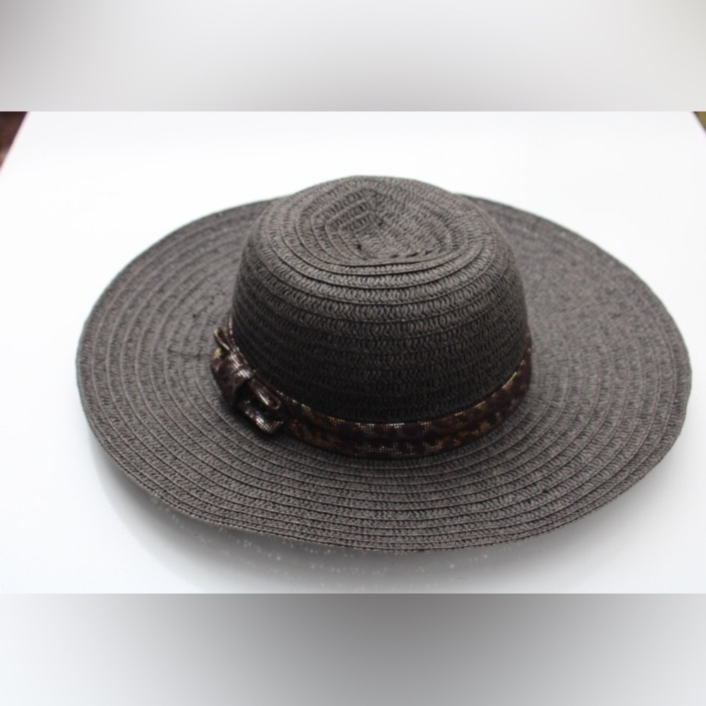 August silk hat - Picture 7 of 7